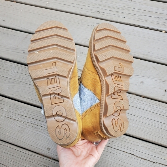 Sorel Lexie Camel Tan Leather Gray Fleece Wedge Lace Up Burnished Ankle Boots - Picture 7 of 9